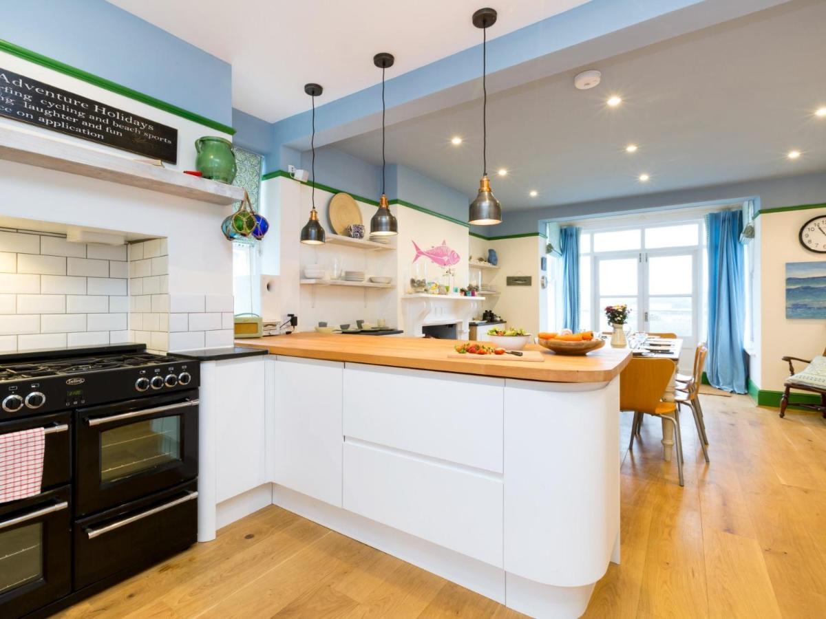 5 Bed In Instow 47687 Villa Exterior photo