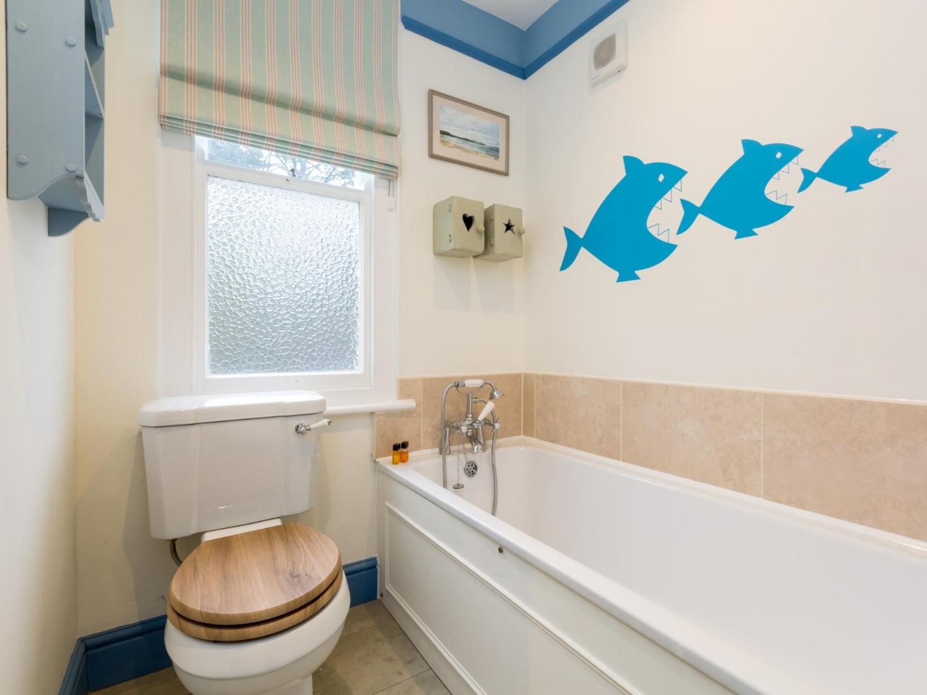 5 Bed In Instow 47687 Villa Exterior photo